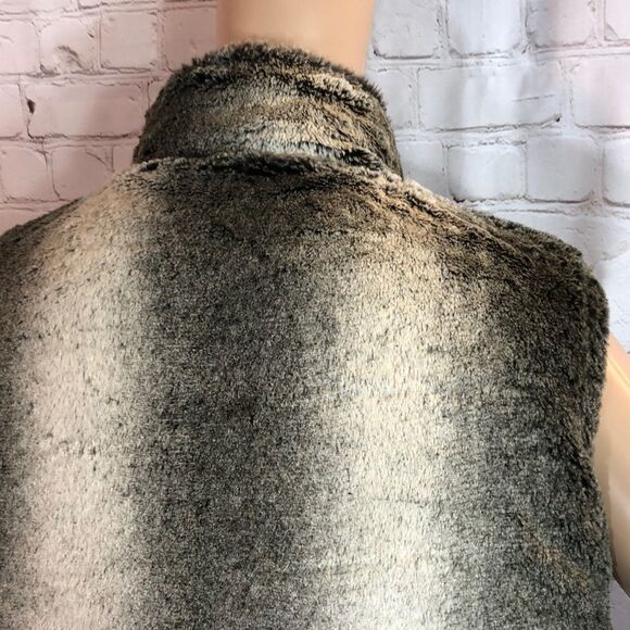 ZLC Collections Black Reversible Puffer Vest Faux Fur Large L - Picture 7 of 8